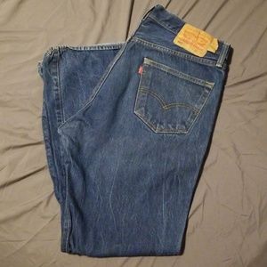 Levis
